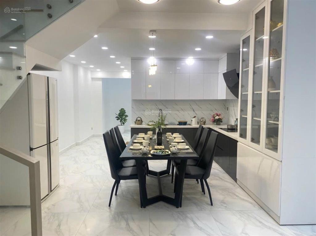 Gần học viện cán bộ  chu văn an  bình thạnh  nhà 4 tầng  dt 78m2  ngang 5m  chỉ 12,x tỷ