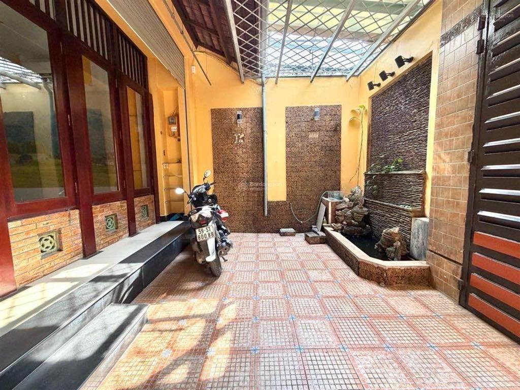 Mặt tiền đường nhựa, gần chu văn an, bình thạnh, nhà đẹp 5 tầng, 68m2, ngang 5.2m, chỉ 12 tỉ. tl.
