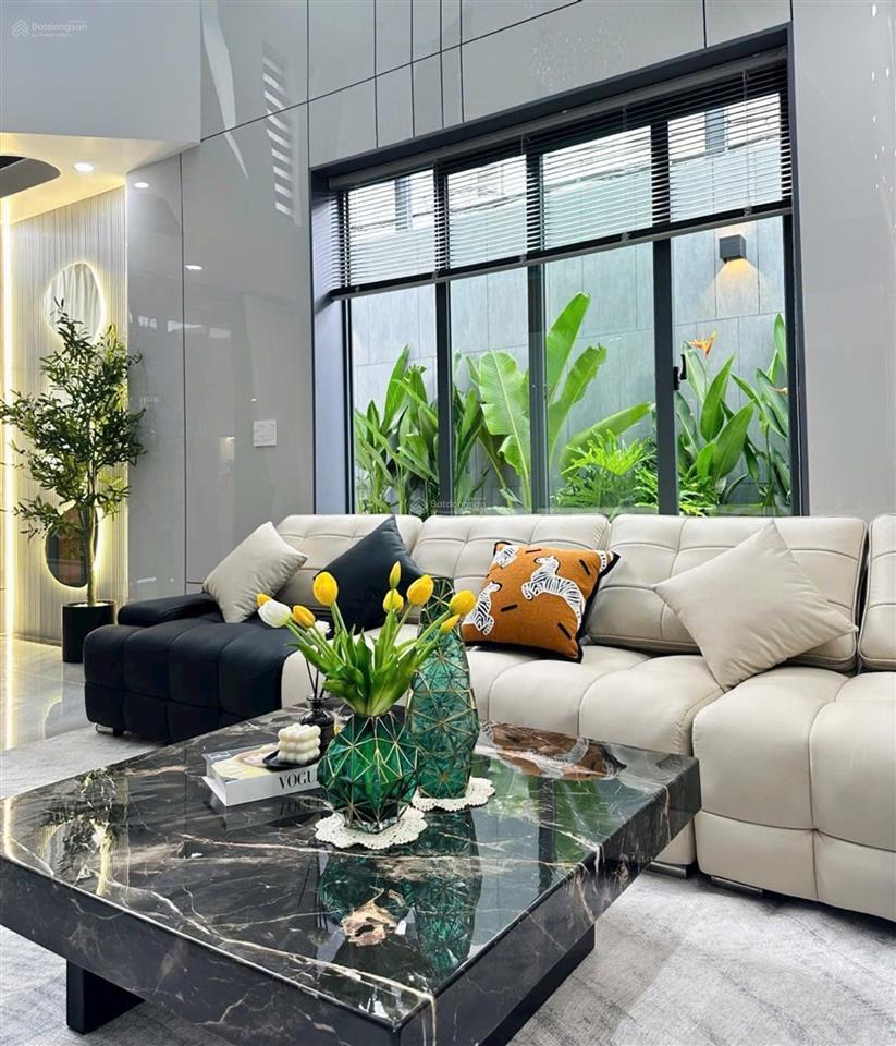 Nhà đẹp 4 tầng, gần lê quang định, bình thạnh, hẻm xe hơi, chỉ 12 tỉ, tl.