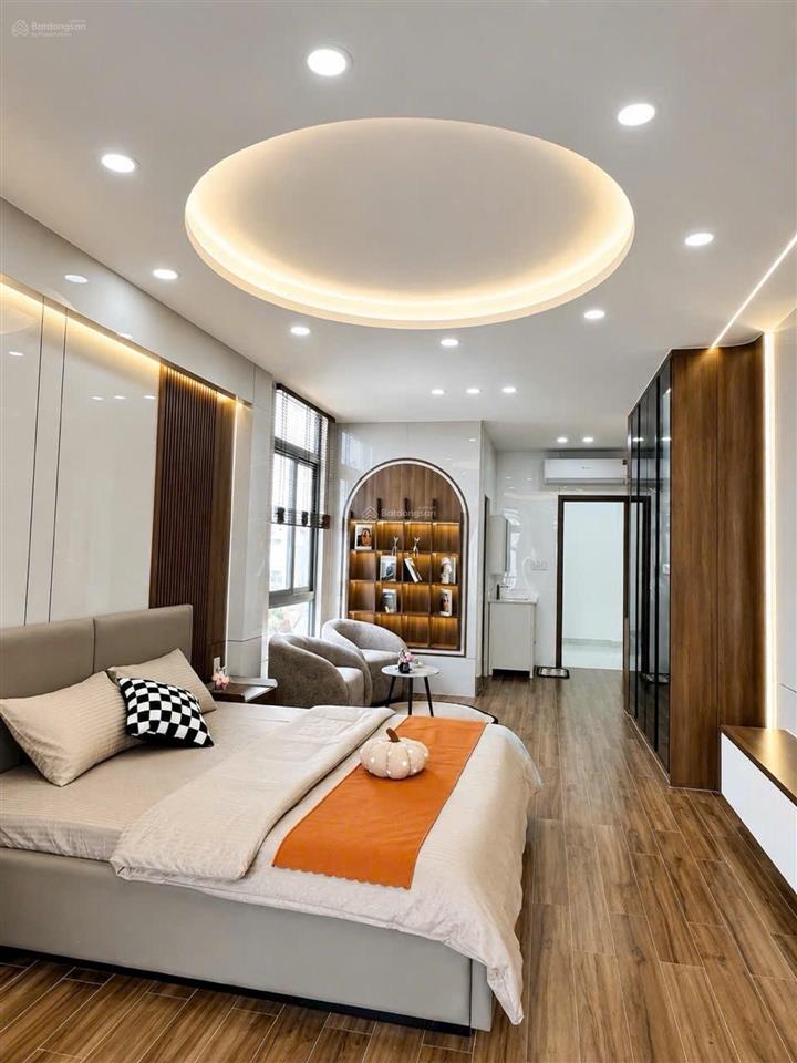 Nhà đẹp 4 tầng, gần lê quang định, bình thạnh, hẻm xe hơi, chỉ 12 tỉ, tl.