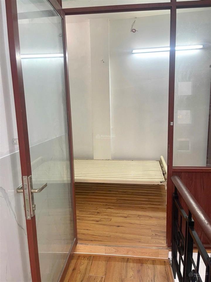 Gần bán đảo thanh đa  bình thạnh  cách 1 căn ra hẻm xe tải  28 m2  chỉ 3.x tỷ, tl