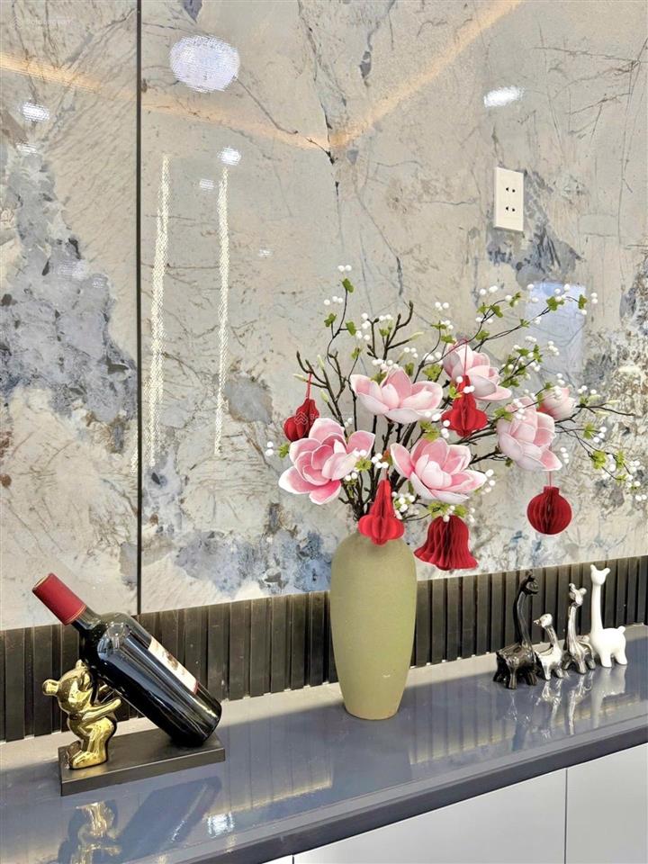 Gần học viện cán bộchu văn anbình thạnhhẻm an ninhdt 40 m2nhà mới full nội thấtchỉ 5.x tỉ.