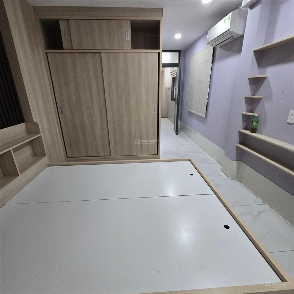 Cách 1 căn ra mặt tiền xvntbình thạnhnhà 4 tầng(thang máy)42 m2chỉ 7.x tỉ,tl.