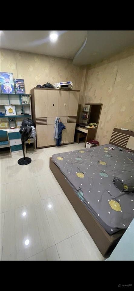 Gần khu làng đại học  bình thạnh  hẻm xe tải  52 m2, ngang 4.4m  chỉ 7,x tỷ, tl