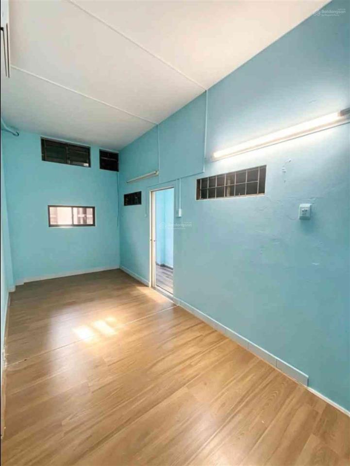 Chu văn an  bình thạnh  nhà có phòng ngủ trệt  43 m2 nở hậu  chỉ 6,x tỉ, tl.