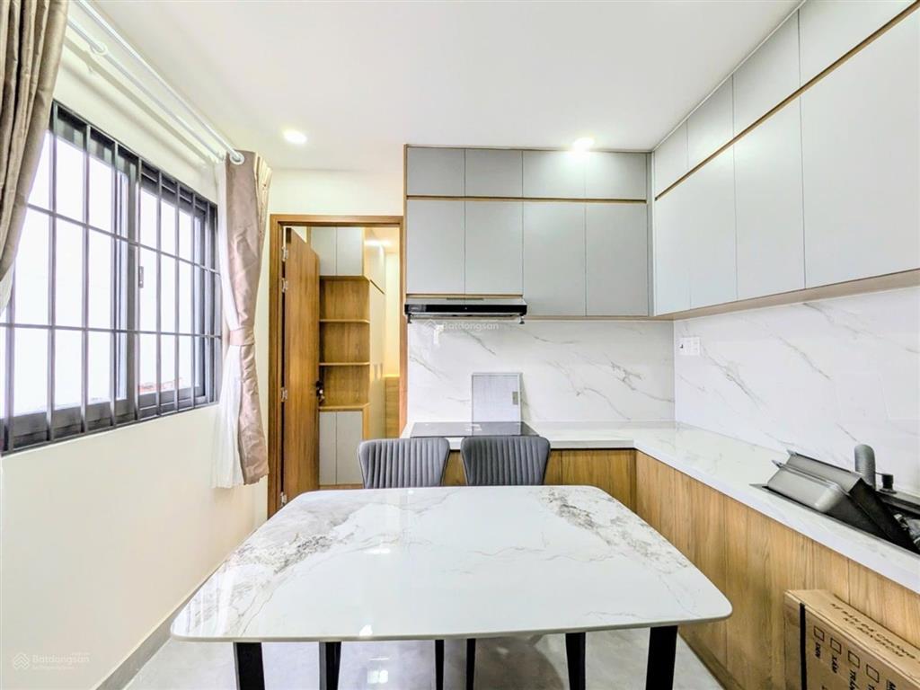 Hơn 9 ticó ngay mặt tiền đường nhựanguyễn xí bình thạnhnhà 3 tầng52m2chủ tặng full nội thất