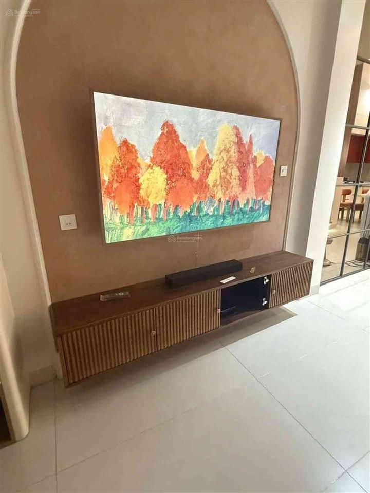 Nhỉnh 8.x tinhà đẹp 4 tầng  thích quảng đức  full nội thất cao cấp  50m2tlchính chủ.