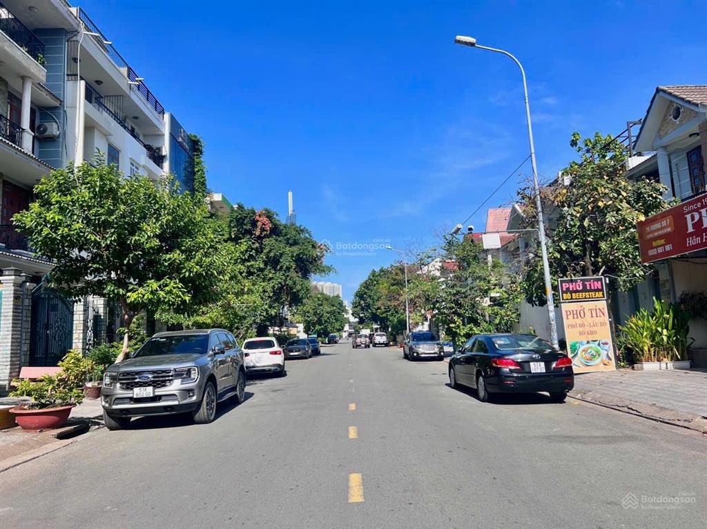 Chính chủ bán gấp biệt thự vip khu an phú, 150m2  mặt tiền lớn kinh doanh cực tốt. gía chỉ 57,9 tỷ