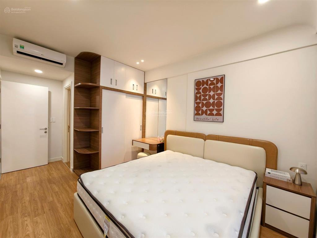 ( for rent )  masteri thảo điền  2 phòng ngủ  trống sẵn