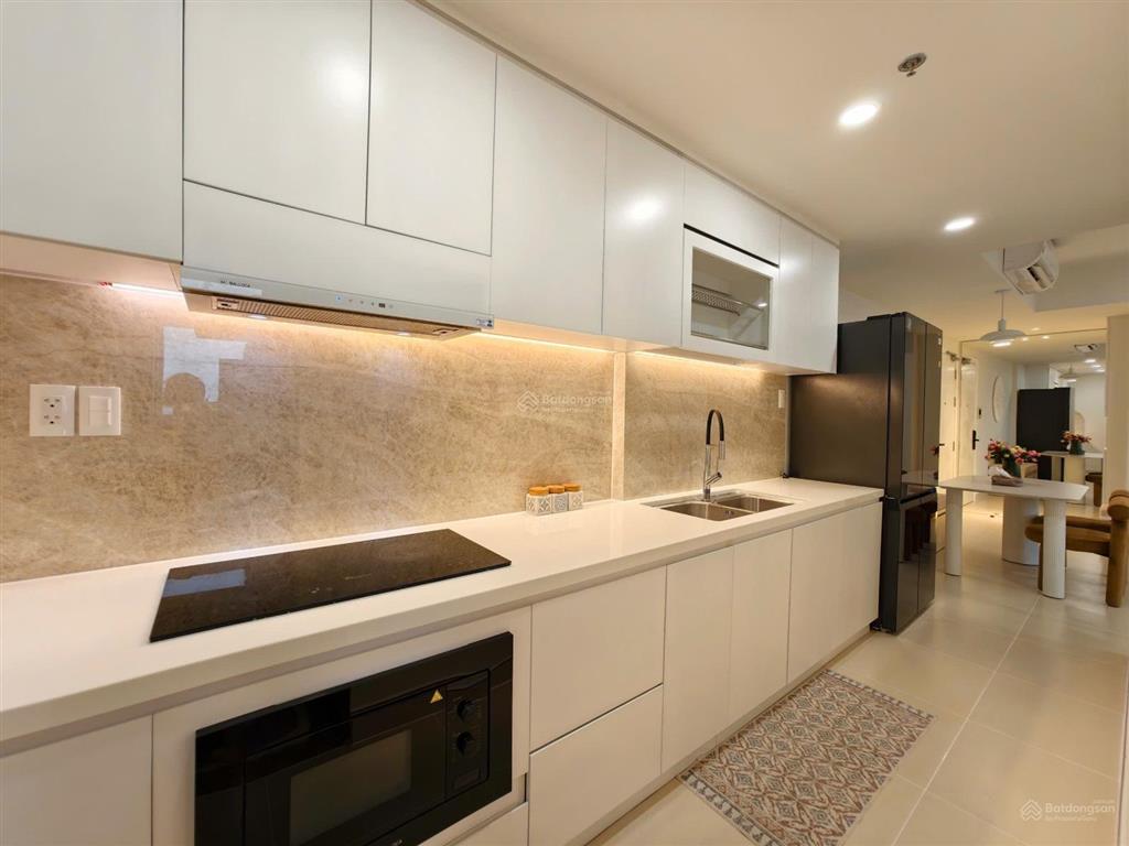 ( for rent )  masteri thảo điền  2 phòng ngủ  trống sẵn