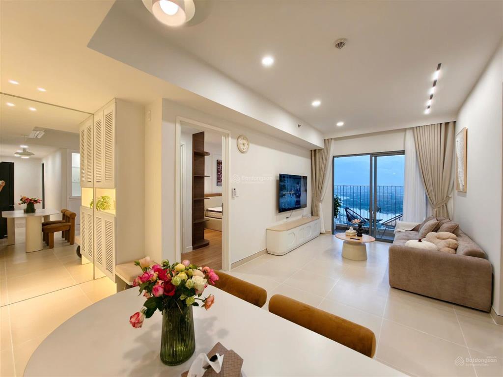 ( for rent )  masteri thảo điền  2 phòng ngủ  trống sẵn