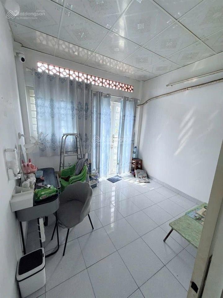 Nhà bán mặt tiền trung tâm tân phú3.xtỷ35m22tầngngay văn caohiền vươngtrần thủ độnguyễn sơn