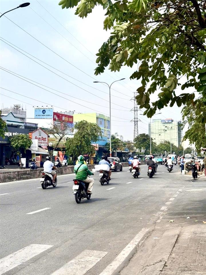 Siêu phẩm tân phú hiếm 95m2nhỉnh 8.xtỷ2tầgngang đẹp 4.5m ngay lê trọng tấn tiện ích đầy đủ hxh.