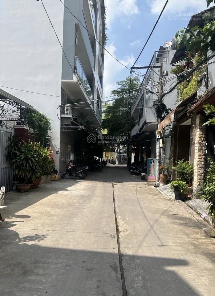Bán nhà gần chợ tân hương tân phú 45m2  chỉ 4.xtỷ hẻm oto tới cổng  2tầng  tiện ở hoặc xây mới