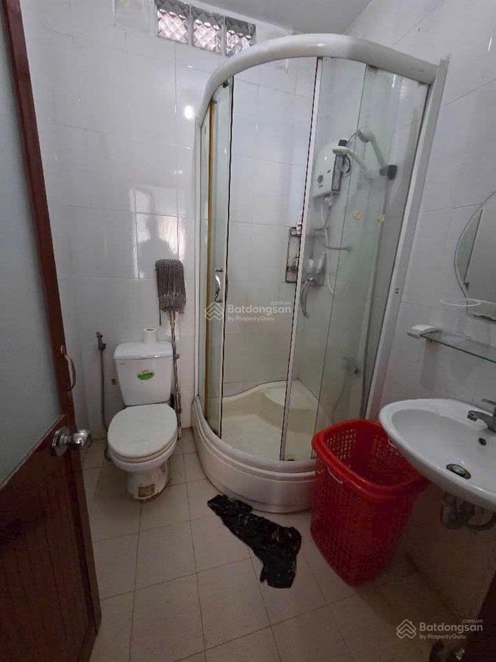 Chỉ 5.xtỷ3tầngkế chợ tân hương hxh tân phúngang chuẩn 4x11 tiện ích bao quanh đầy đủ.