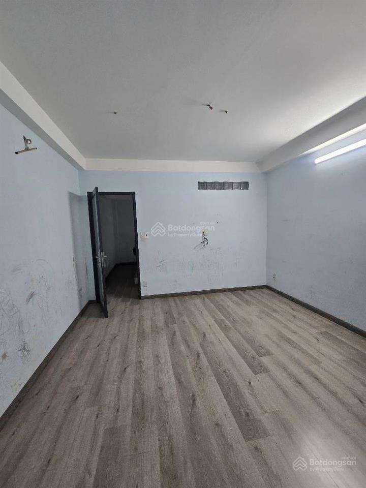 Hiếm nhà mặt phố kinh doanh đa ngành nghề 10.xtỷ 4 tầng  khu họ lê trung tâm tân phú, phú thọ hoà