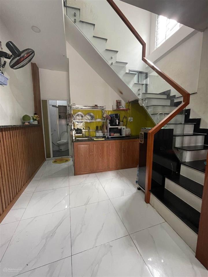 4.xtỷphú thọ hoàtân phú2tầng3.9x11 45m2  cung đường tơ lụa sầm uất  di chuyển thuận tiện