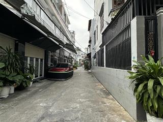 Nhà hẻm oto tân hương tân phúngang 4.5m2tầngchỉ 4.xtỷsát chợ tân hương và gần tân sơn nhì