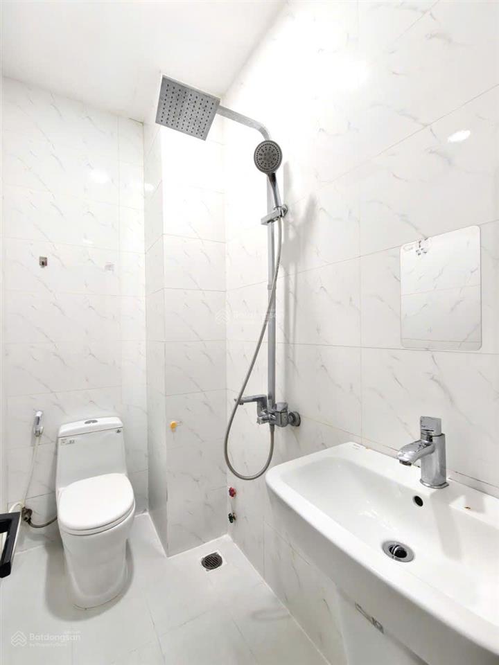 Studio cửa sổ trời full tiện nghi  lê hồng phong gần vạn hạnh mall