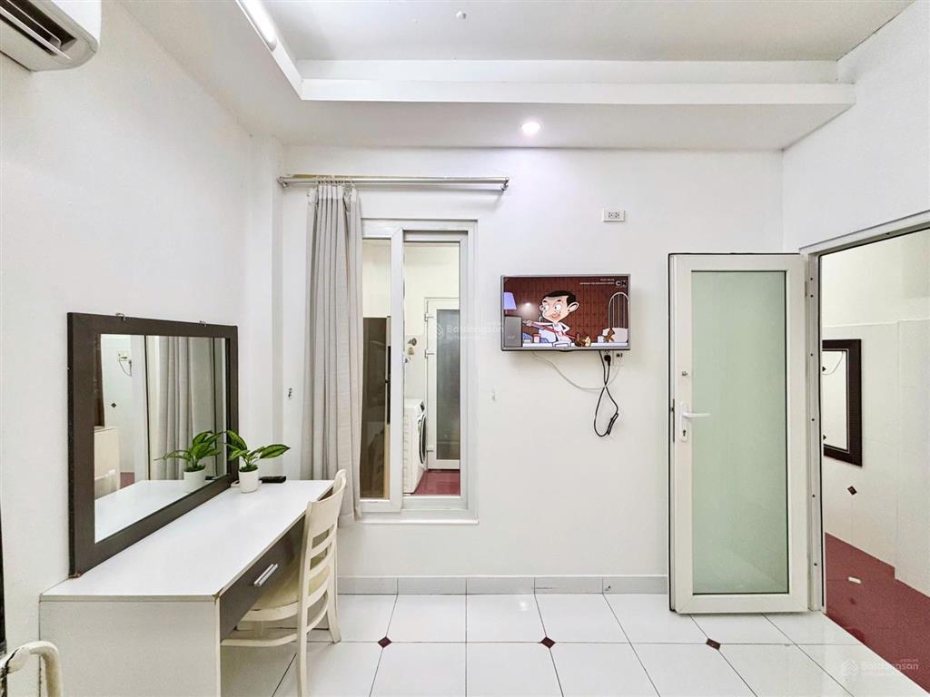 Căn hộ ban công 2 phòng ngủ full tiện nghi  nguyễn phúc chu cạnh phạm văn bạch