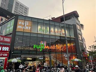 Cực vip.cho thuê nhà phố xã đàn.diện tích rộng 170m2 x 4 tầng,mặt tiền siêu rộng 14m,vị trí đẹp