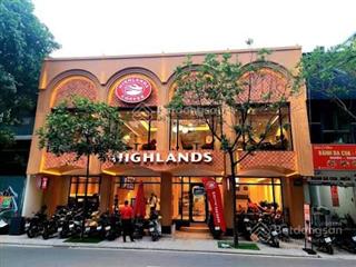 Cho thuê mb rộng đẹp nhất phố huỳnh thúc kháng.dt 180m2 x 6 tầng,mt 20m nhận diện đỉnh,vỉa hè rộng