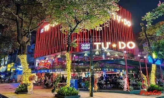 Chính chủ cho thuê nhà mặt phố nguyễn xuân khoát.diện tích 200m2 x 3 tầng,mặt tiền 25m,vỉa hè rộng