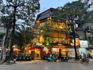 Cực phẩm.cho thuê nhà mặt phố nguyễn cơ thạch.diện tích 120m2 x 3 tầng,mặt tiền lô góc 20m