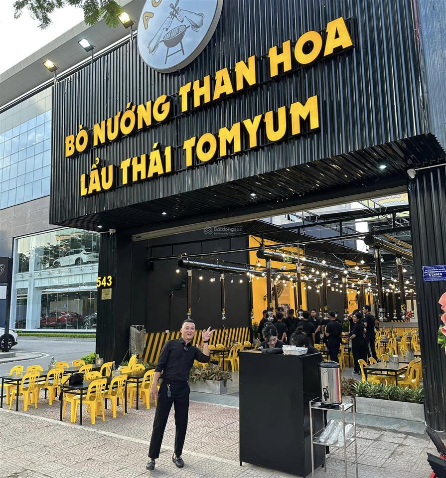 Siêu phẩm.cho thuê mbkd phố trung hoà.diện tích 500m2,mặt tiền 20m,giá chỉ 88tr/ tháng