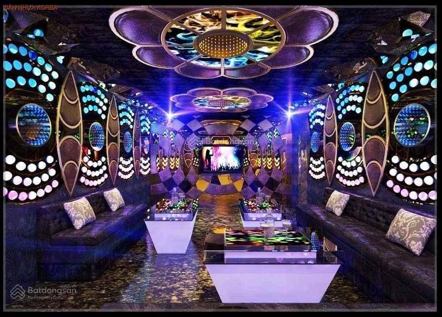 Siêu vip.cho thuê mbkd phố thái hà.diện tích 500m2,mặt tiền 15m,có thể làm mọi mô hình kinh doanh