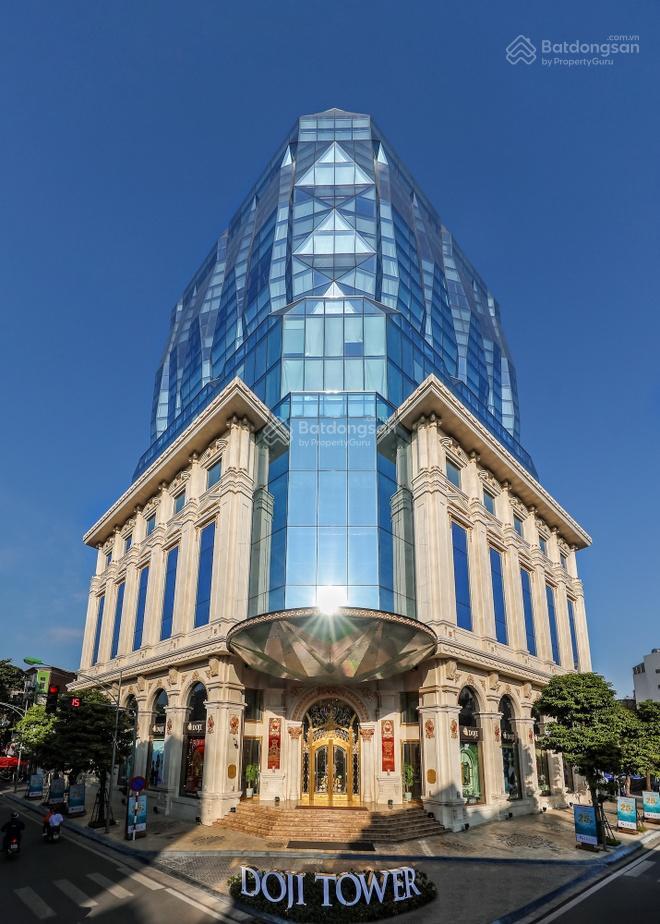 Siêu vip.cho thuê mbkd phố thái hà.diện tích 500m2,mặt tiền 15m,có thể làm mọi mô hình kinh doanh