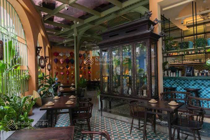 Siêu phẩm.cho thuê mbkd mặt phố nguyễn văn tuyết.diện tích 200m2 x 3 tầng,mặt tiền 9m,giá 80tr / th