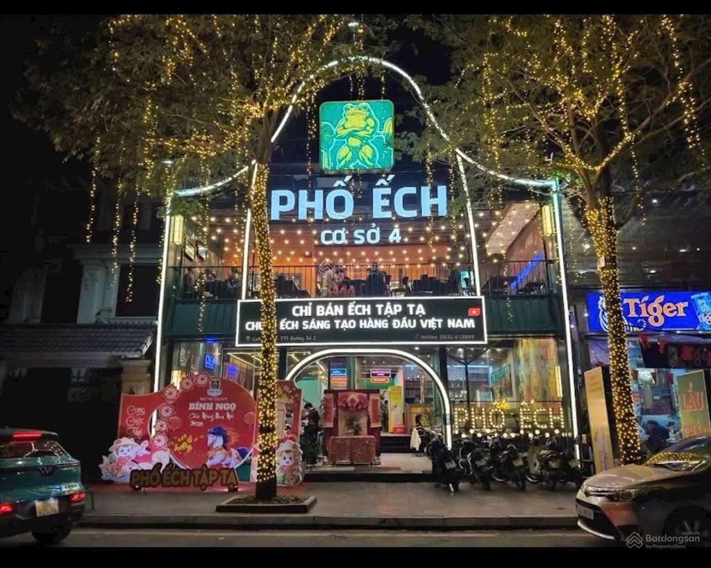 Nguồn hàng siêu kín cho anh chị tại phố xuân la. diện tích 200m2 x 2 tầng, mặt tiền 12m