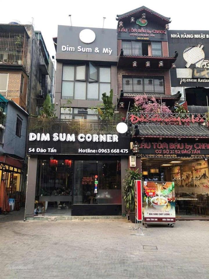 Còn trống hiếm có 1 căn đẹp phố linh lang  đào tấn. diện tích 80m2 x 4 tầng, mặt tiền 12m