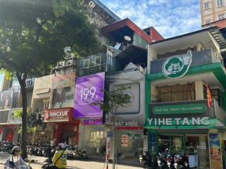 Siêu hot.cho thuê nhà mặt phố chùa láng.diện tích 70m2 x 4 tầng, mặt tiền 5m,vị trí đông sinh viên