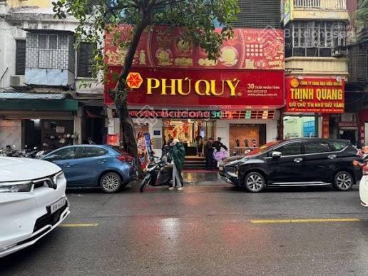 Chính chủ nhờ cho thuê nhà mặt phố nguyễn tuân. diện tích 90m2 x 4 tầng, mặt tiền 5,5m, giá 60tr/th