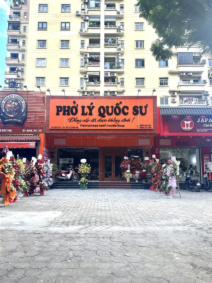 Hàng kín.cho thuê nhà mặt phố hoàng cầu.diện tích 100m2 x 3 tầng,mặt tiền 8m,giá chỉ 58tr/tháng