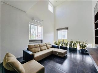 Nhà cực đẹp 3 tầng ngay góc, chỉ 30m ra tôn đức thắng, sát siêu thị go