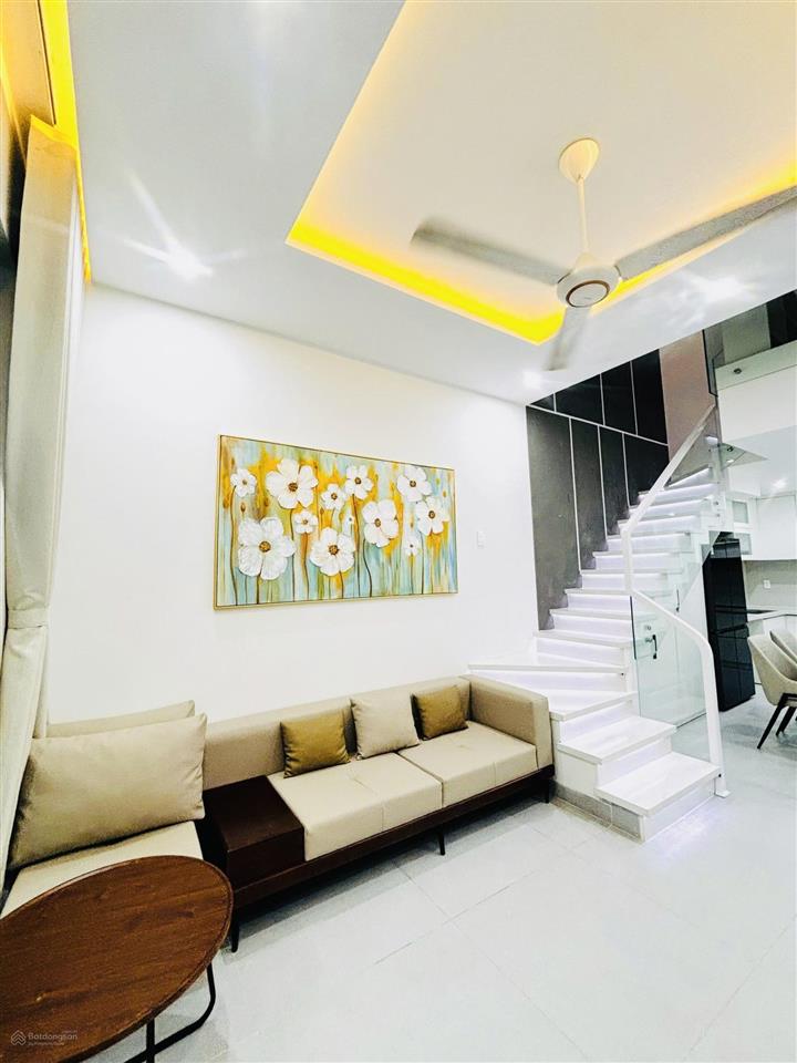 Đáng mua nhà đẹp 2 tầng mặt tiền nguyễn hiền, sơn trà, full smart home, ô tô đỗ trong nhà