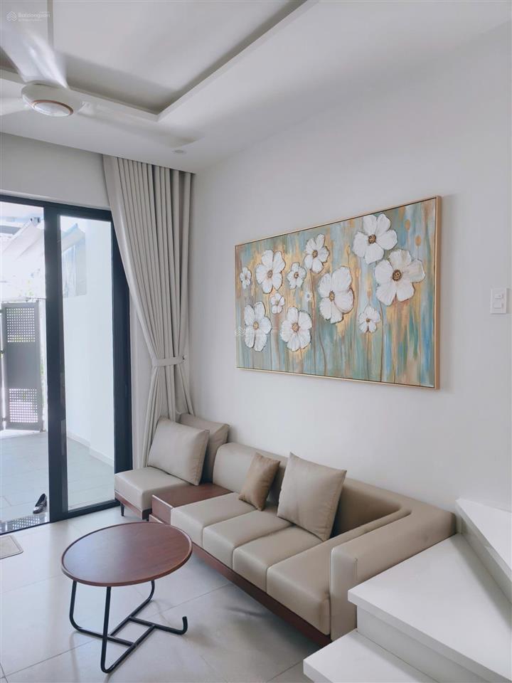 Đáng mua nhà đẹp 2 tầng mặt tiền nguyễn hiền, sơn trà, full smart home, ô tô đỗ trong nhà