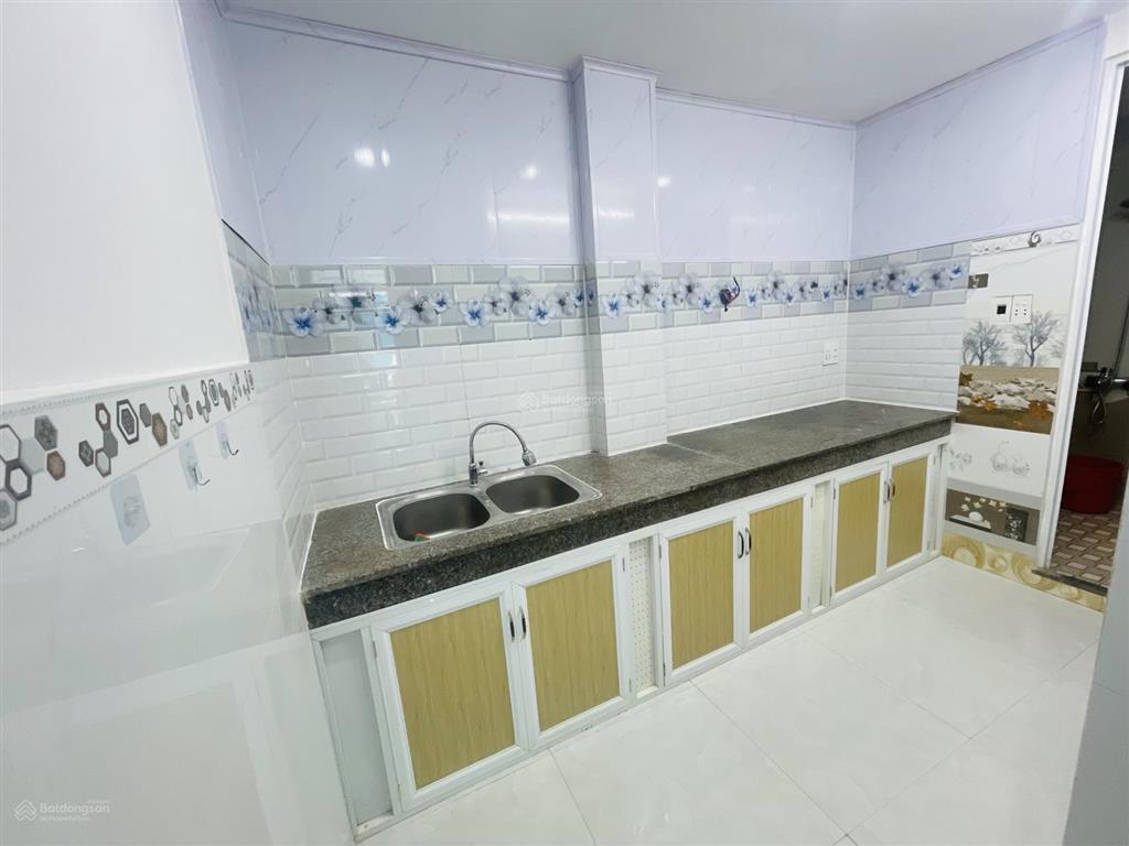 Cực hiếm 3,19 tỷ nhà ngay hải châu, gác đúc, nở hậu, 100m ra mặt tiền ông ích khiêm