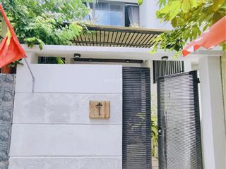Cực hiếm chỉ 3.94 tỷ có nhà đẹp 2 tầng x 70m2 kiệt thông, 50m ra nguyễn văn huề