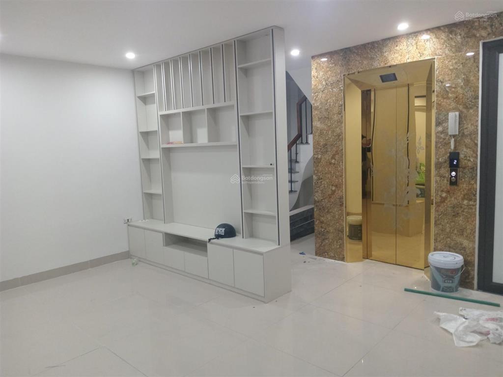 Bán nhà phố vũ tông phan , khương đình 40m2 xây 6 tầng căn góc.