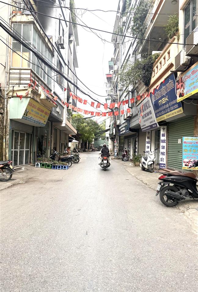 Bán hộ anh traichính chủ đống đa50m6tầngngõ thôngthang máydòng tiền 60/triệu.