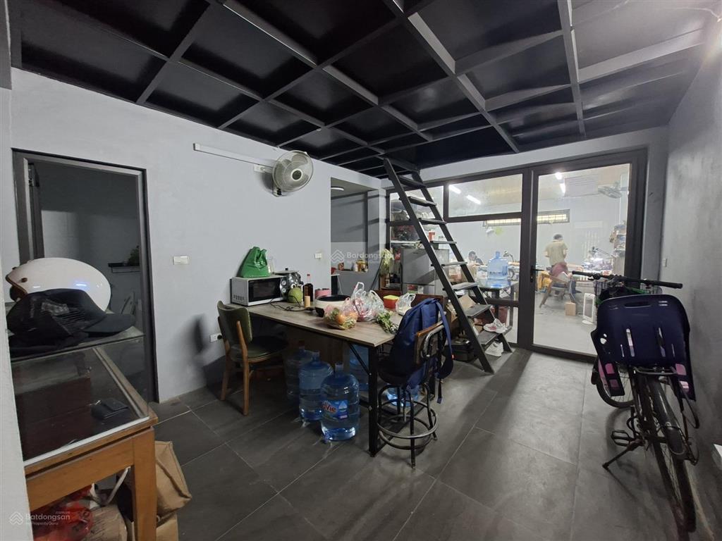 Bán đất nền tại trần đăng khoa, long biên, 32,8 tỷ, 90m2, chính chủ