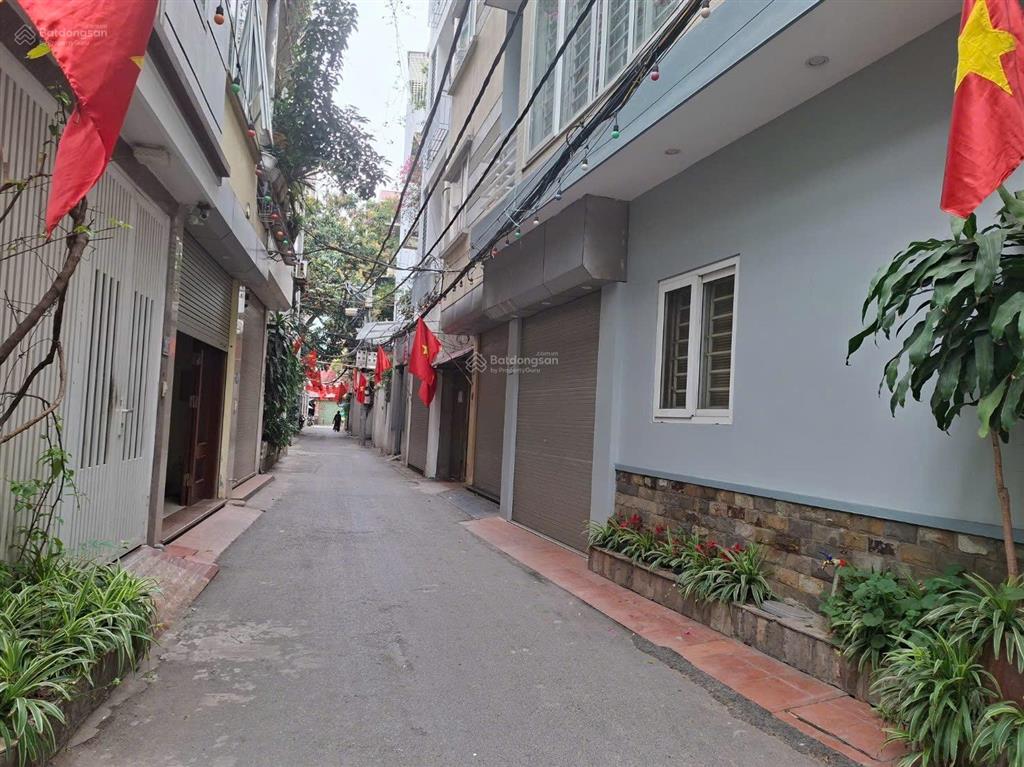Siêu phẩm bồ đề 7 tầng thang máy full nội thất, vị trí đẹp lõi bồ đề cách chợ, trường, trạm 50m
