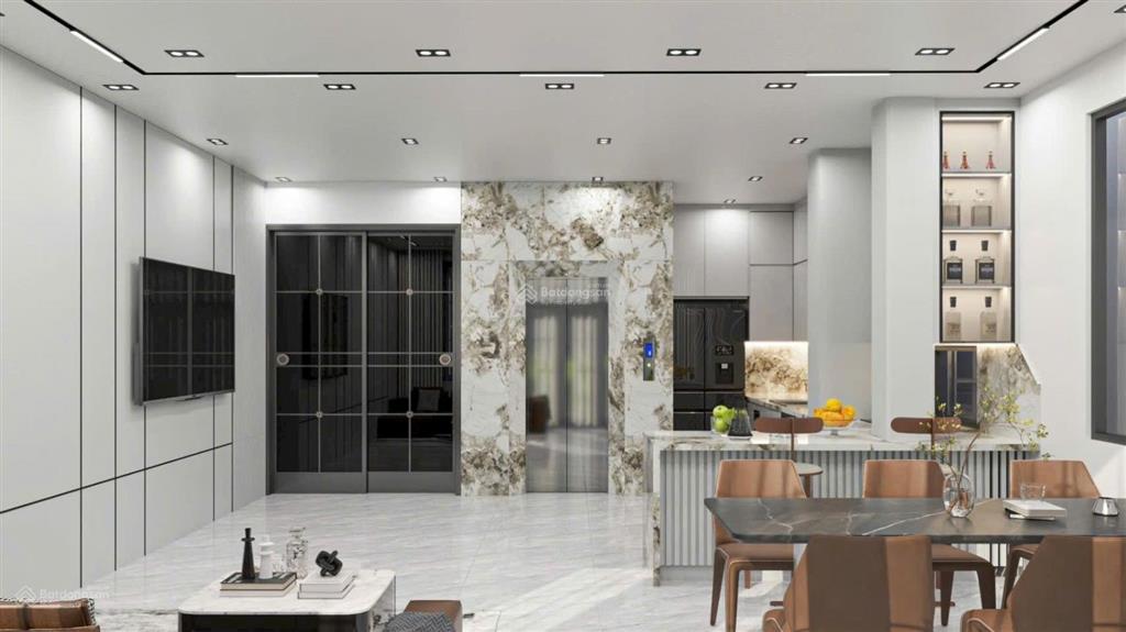 Giá tốt nhất gia thụy 15.9 tỷ nhà 97m2 xây 60m2 7 tầng còn lại làm sân vườn cơ hội có 102