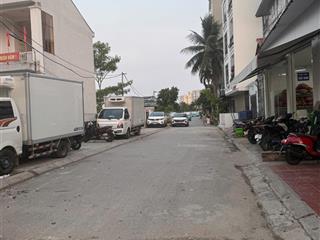 Bán 150m đất ngọc thụy khu vực tái định cư 2 mặt đường 12m có thể chia 2 lô nếu khách thích