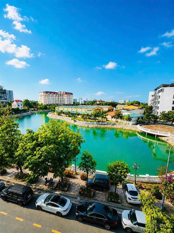 Siêu phẩm lâm hạ 8 tầng thang máy kinh doanh hoặc văn phòng công ty, khách sạn tùy, vị trí đẹp lõi