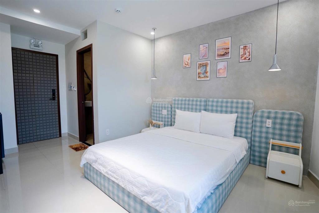 Studio mới đi bộ ra phạm văn đồng, gần kha vạn cân, đại học ngân hàng full nội thất, free tiền xe